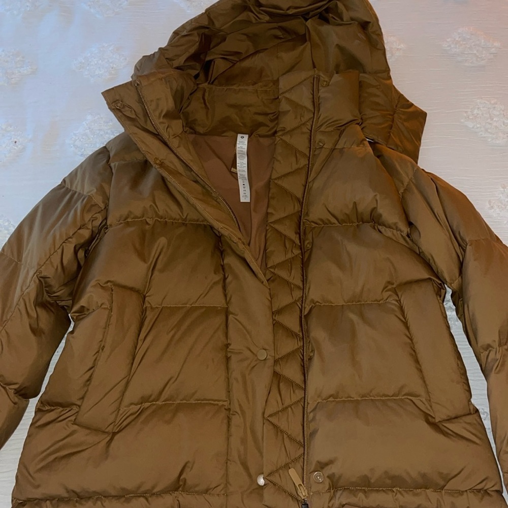 Lulu lemon puffer